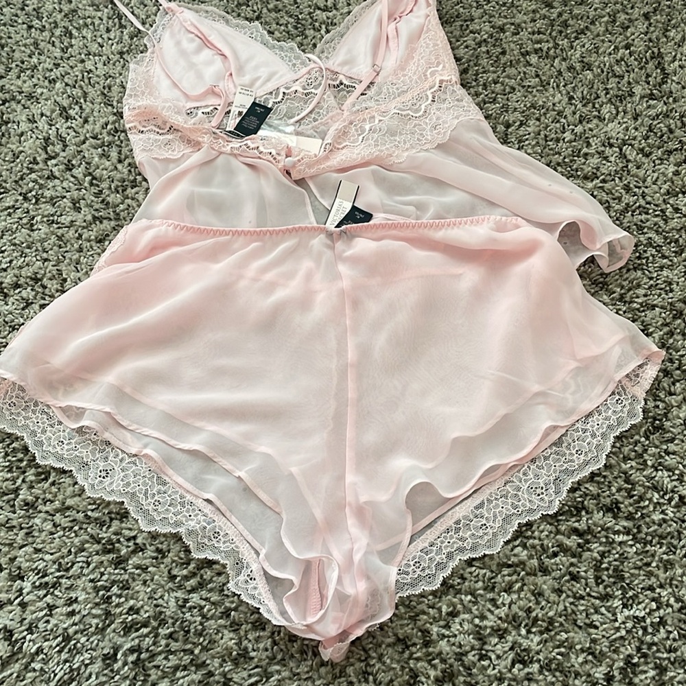 Victoria’s Secret Baby Pink Chiffon Jeweled Cami Set - Picture 9 of 12